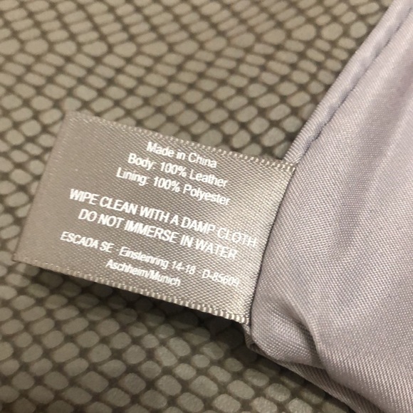 Escada brand leather clutch. Gray. - Picture 5 of 5